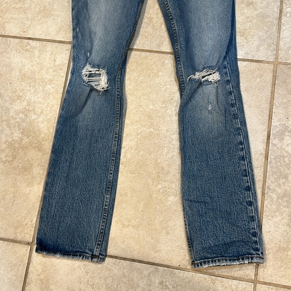 Abercrombie & Fitch The 90s Skinny High Rise Destroyed Jeans 6 Ripped - Picture 6 of 7